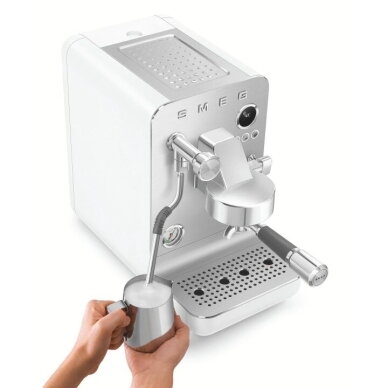 SMEG EMC02WHMEU 4 SMEG EMC02WHMEU 4