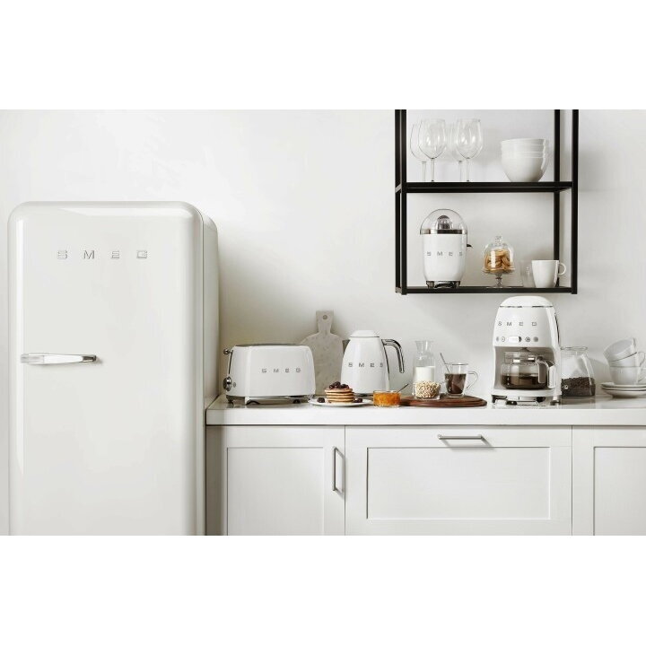 SMEG DCF02WHEU 1 SMEG DCF02WHEU 1
